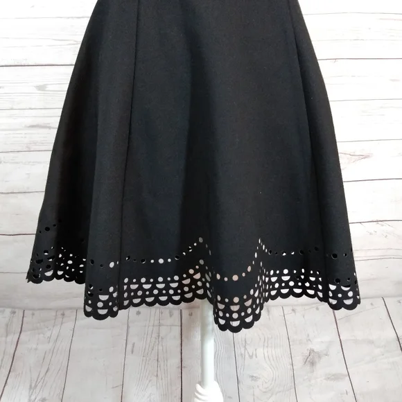 Elizabeth and James dress sleeveless laser cut - Picture 4 of 12